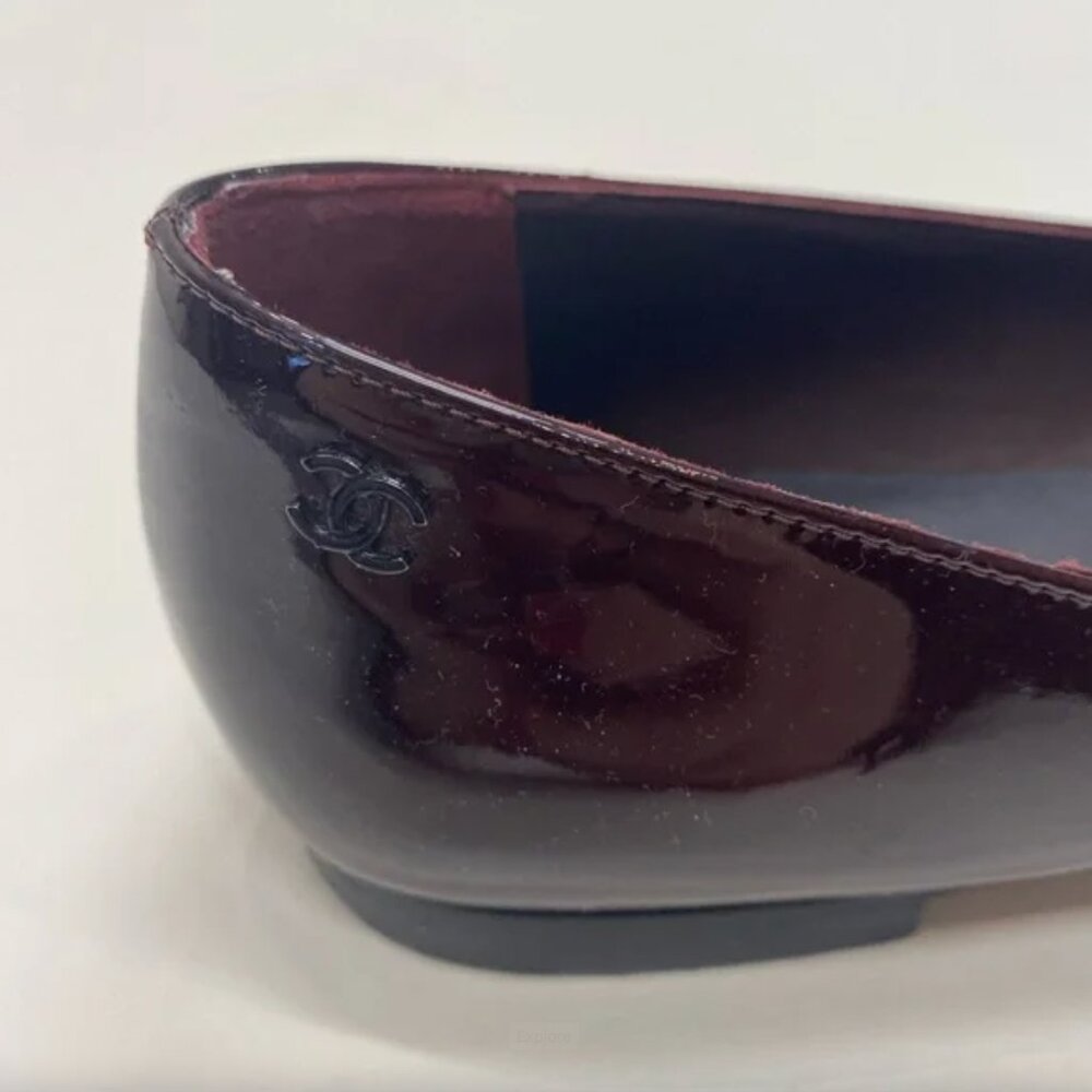 Chanel Burgundy & Black Ballet Flats - Picture 3 of 7